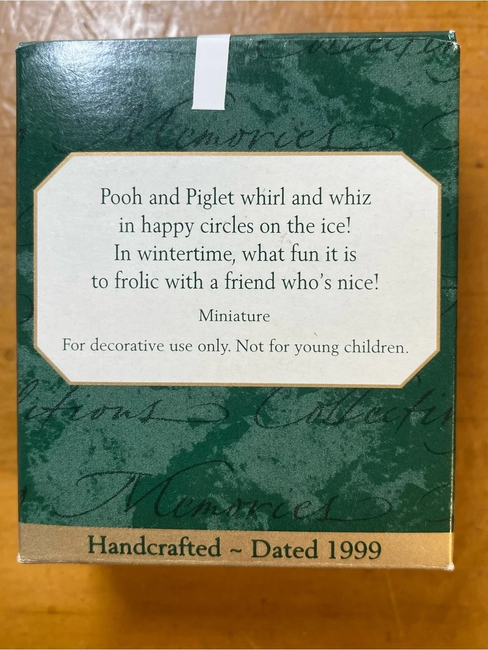 Hallmark Skating With Pooh Miniature Keepsake Ornament Disney Christmas Y2K 1999